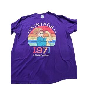 Gildan Vintage 1971 Limited Edition Graphic T-Shirt Purple Women's